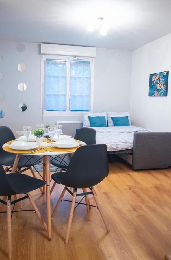 Ferienwohnung Le Rétro Chic - T2 Haut Standing au cœur de Corbeil - 48 m2 Exterior foto