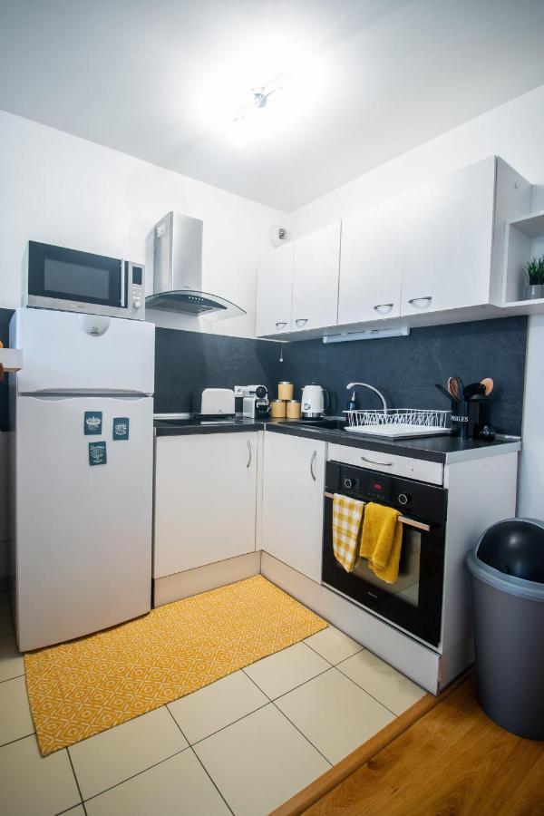 Ferienwohnung Le Rétro Chic - T2 Haut Standing au cœur de Corbeil - 48 m2 Exterior foto